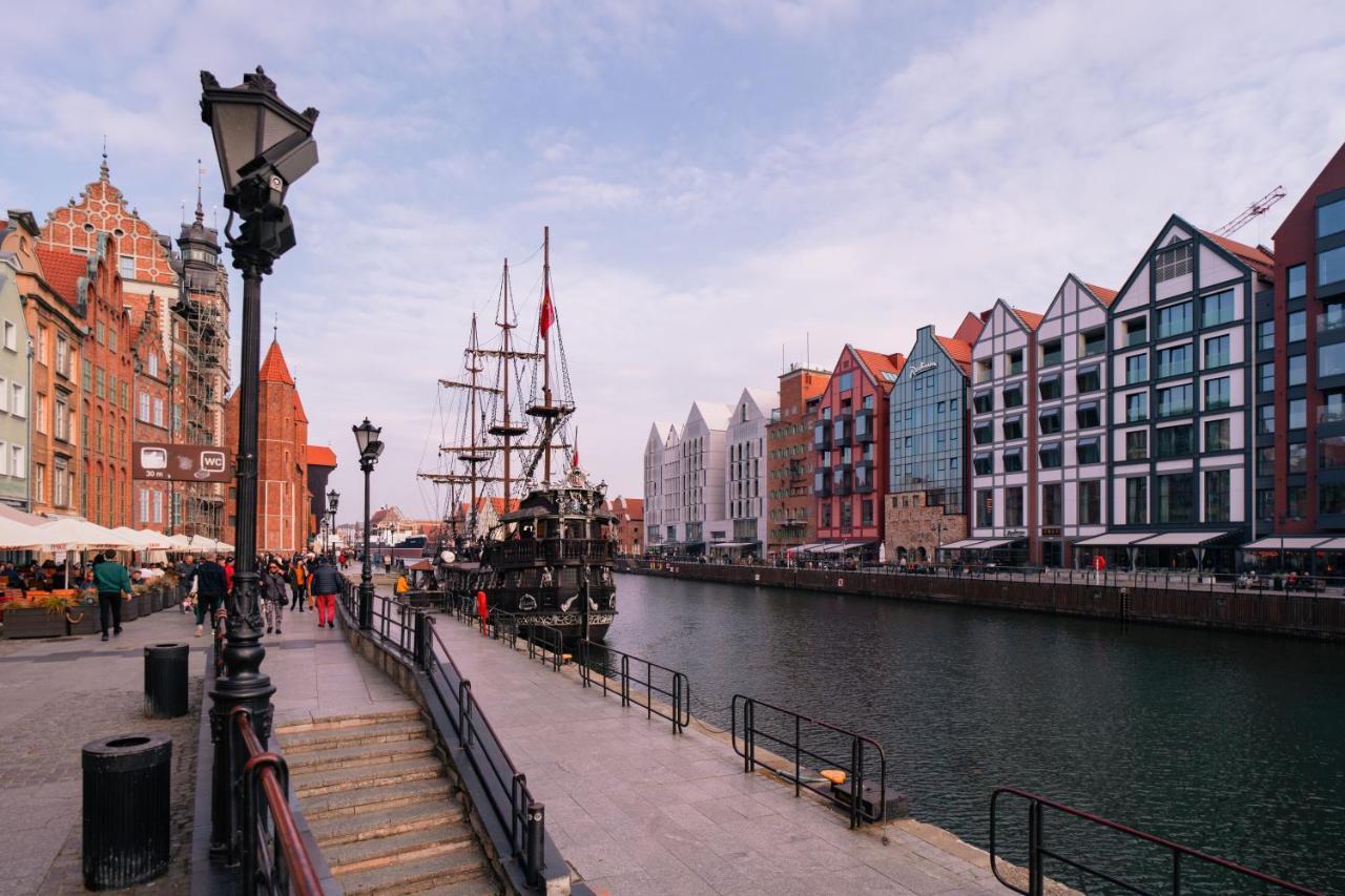 Classy - - Old Town Gdansk